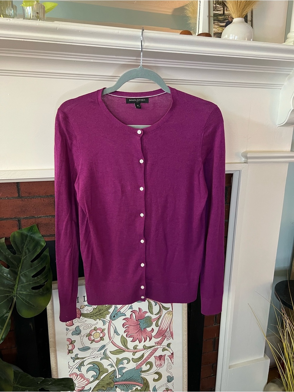 Banana Republic Lightweight Sweater Cardigan Button Down